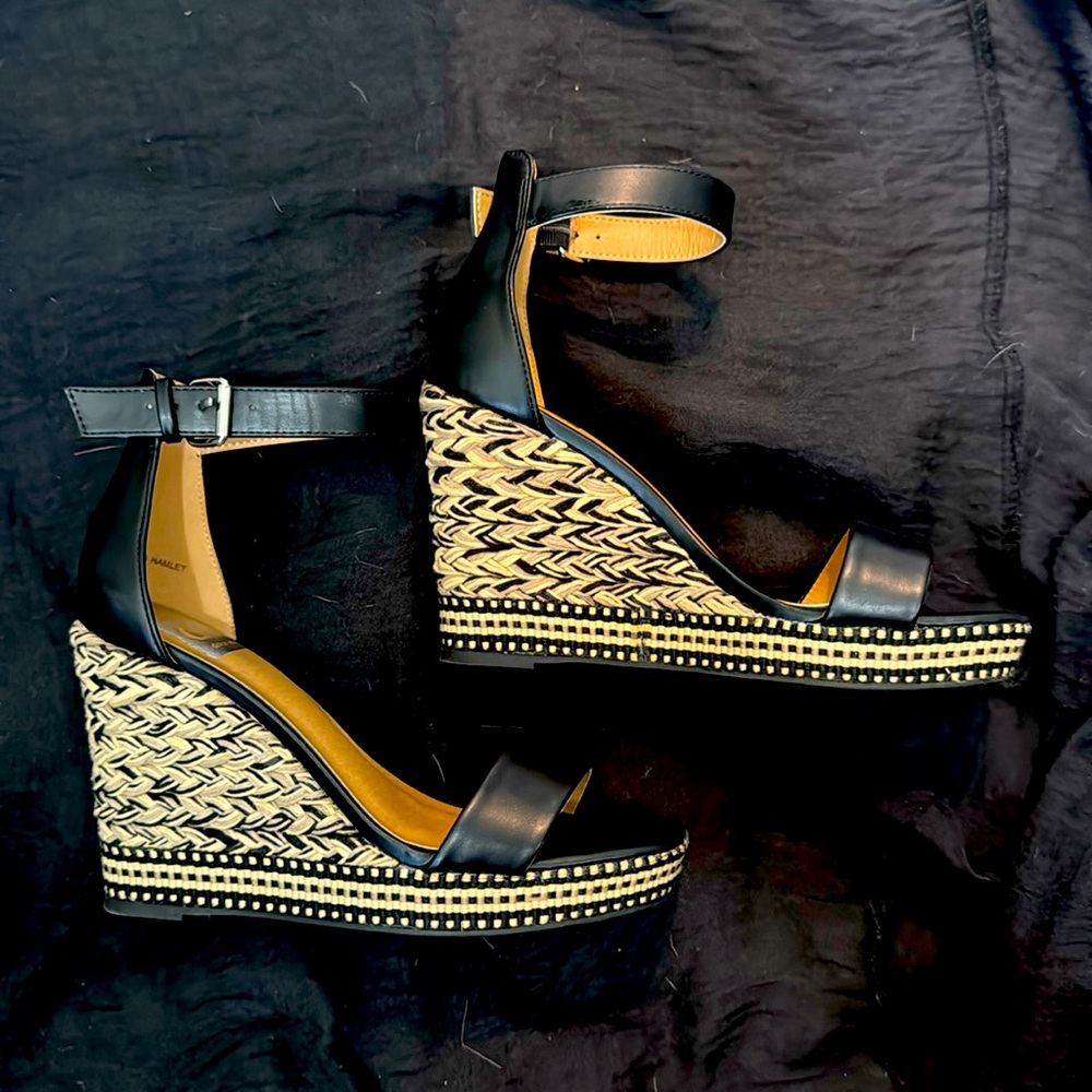 Women's Hagar Woven Platform Wedge Sandals Sz 7.5. NEW WITHOUT TAGS